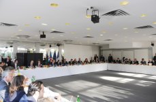 Prezident İlham Əliyev: "Azərbaycanın yürütdüyü enerji siyasəti region hüdudlarını aşır" (FOTO)